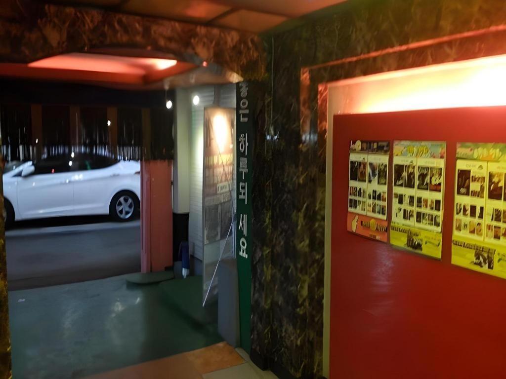 Jongro Nova Motell Seoul Exteriör bild
